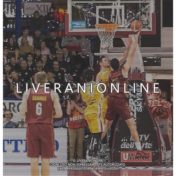Campionato di Basket Serie A 2019/2020 Venezia, Italia 29/12/2019 Umana Reyer Venezia vs Carpegna Prosciutto Pesaro Nella foto: Mitchell Watt dell\'Umana Reyer Venezia a canestro FOTO MATTIA RADONI-ALESSIO MARINI-AG ALDO LIVERANI SAS