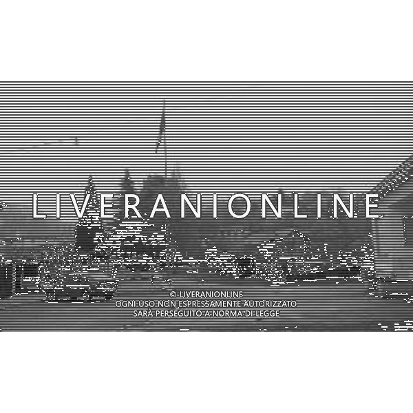 RETROSPETTIVA 1982 - Vedute di GORIZIA Citta\' divisa in due da un muro costruito nel 1947 sul confine italo-jugoslavo di Nova Gorica (Slovenia). Nella foto i binari della ferrovia Transalpina ©Archivio Giovanni Liverani/ AGENZIA ALDO LIVERANI SAS