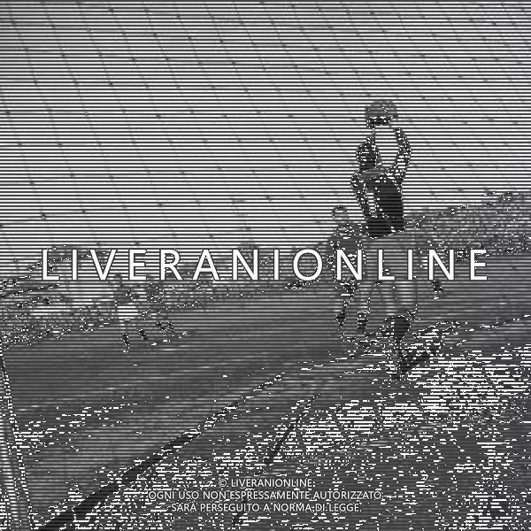 07-04-1957 REGGIO EMILIA-CAMPIONATO DI CALCIO SERIE C REGGIANA LIVORNO 1-0 NELLA FOTO AZIONE DI GIOCO AG ALDO LIVERANI SAS