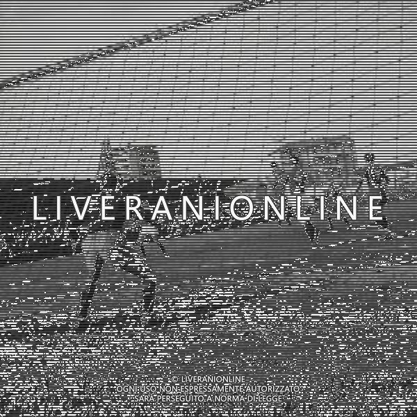 07-04-1957 REGGIO EMILIA-CAMPIONATO DI CALCIO SERIE C REGGIANA LIVORNO 1-0 NELLA FOTO AZIONE DI GIOCO AG ALDO LIVERANI SAS