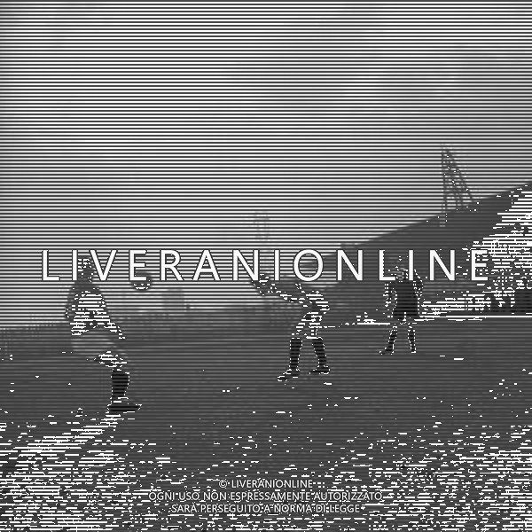 17-02-1957 REGGIO EMILIA-CAMPIONATO DI CALCIO SERIE C REGGIANA MESTRINA 1-0 NELLA FOTO AZIONE DI GIOCO AG ALDO LIVERANI SAS