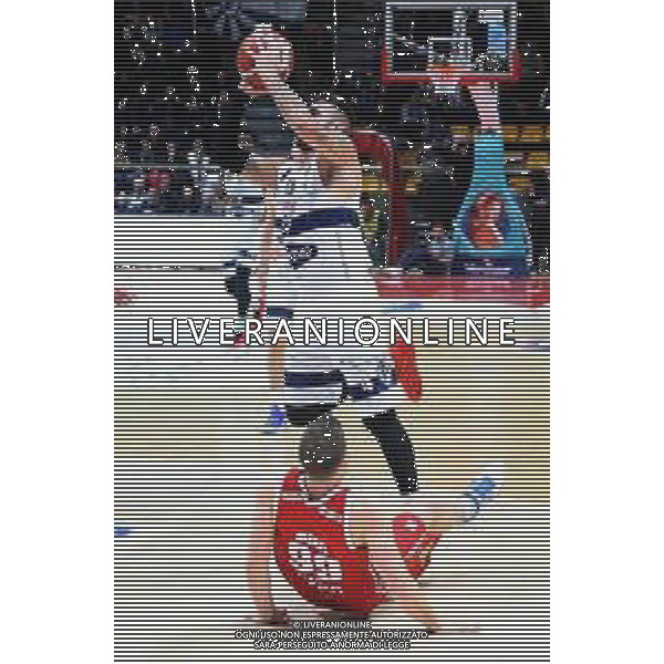 Campionato di Basket Serie A 2019/2020 Bologna, Italia 05/01/2020 Fortitudo Bologna vs Grissin Bon Reggio Emilia Nella foto: Pietro Aradori (Fortitudo Pompea Bologna) contrastato da Gal Mekel (Grissin Bon Reggio Emilia) FOTO MICHELE NUCCI-ALESSIO MARINI-AG ALDO LIVERANI SAS