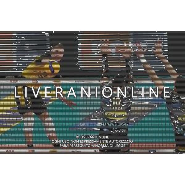 Amichevole di Volley Perugia, Italia 06/01/2020 Trofeo Monini - Sir Safety Conad Perugia vs Skra Belchatow Nella foto: petkovic dusan (n.21 opposto pge skra belchatow) sschiaccia ©LM/ Loris Cerquiglini / AGENZIA ALDO LIVERANI SAS