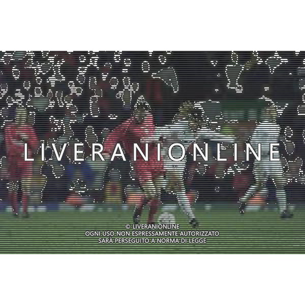 18-10-2000 LIVERPOOL -COPPA UEFA LIVERPOOL ROMA NELLA FOTO GABRIEL BATISTUTA AG ALDO LIVERANI SAS
