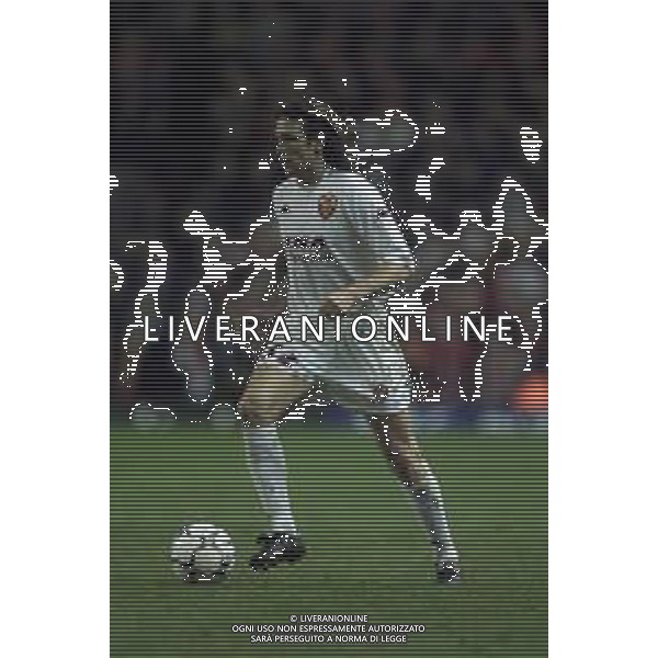 18-10-2000 LIVERPOOL -COPPA UEFA LIVERPOOL ROMA NELLA FOTO VINCENT CANDELA AG ALDO LIVERANI SAS