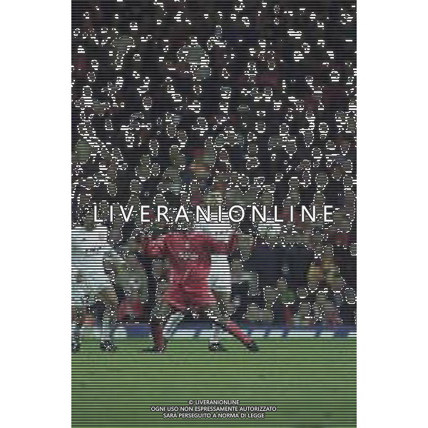 18-10-2000 LIVERPOOL -COPPA UEFA LIVERPOOL ROMA NELLA FOTO Emile Heskey AG ALDO LIVERANI SAS