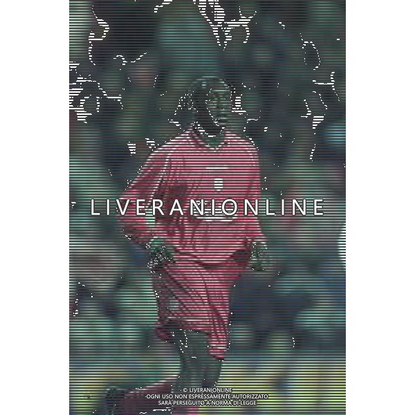 18-10-2000 LIVERPOOL -COPPA UEFA LIVERPOOL ROMA NELLA FOTO Emile Heskey AG ALDO LIVERANI SAS