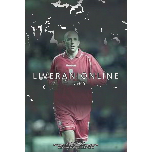 18-10-2000 LIVERPOOL -COPPA UEFA LIVERPOOL ROMA NELLA FOTO Gary McAllister AG ALDO LIVERANI SAS