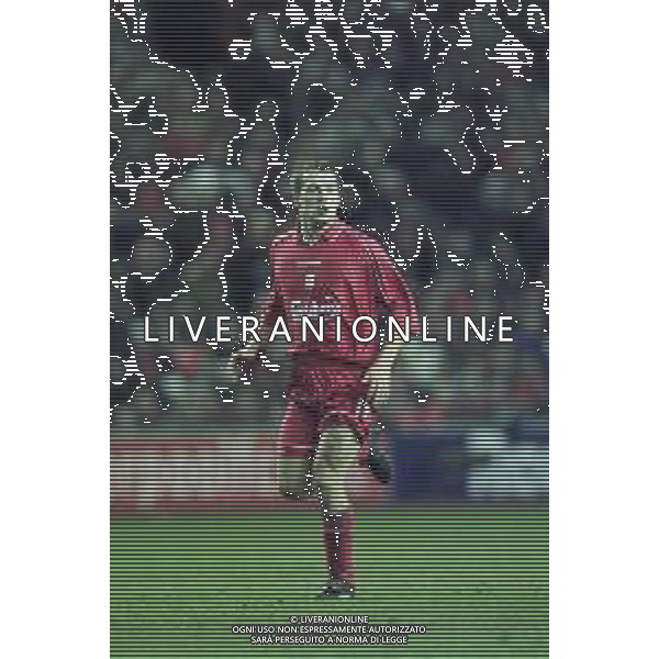 18-10-2000 LIVERPOOL -COPPA UEFA LIVERPOOL ROMA NELLA FOTO Michael Owen AG ALDO LIVERANI SAS