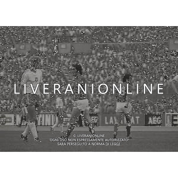 RETROSPETTIVA ROBERTO BONINSEGNA CALCIATORE NELLA FOTO ROBERTO BONINSEGNA CON LA MAGLIA DELLA NAZIONALE ITALIANA NELL\'ANNO 1974 AI CAMPIONATI DEL MONDO IN GERMANIA AG ALDO LIVERANI SAS