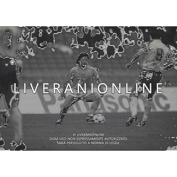 22-11-1989 NAPOLI COPPA UEFA NAPOLI WERDER BREMA 2-3 NELLA FOTO DIEGO MARADONA AG ALDO LIVERANI SAS