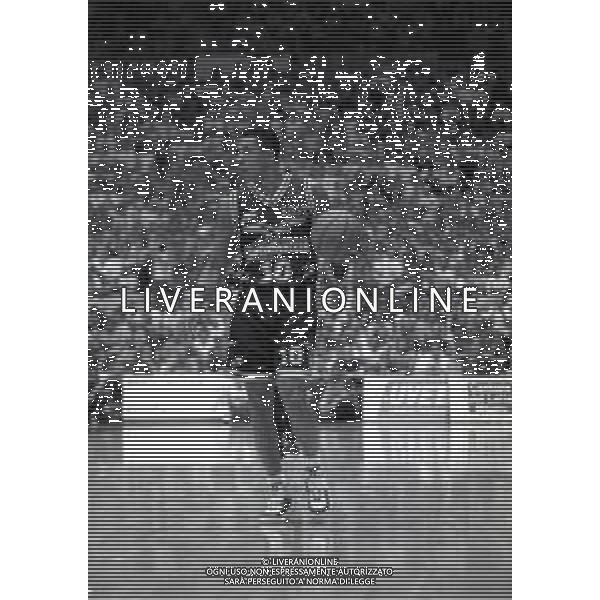 28-05-1996 MILANO FINALE DI BASKET SCUDETTO STEFANEL MILANO-TEAMSYSTEM BOLOGNA NELLA FOTO CARLTON MYERS AG ALDO LIVERANI SAS