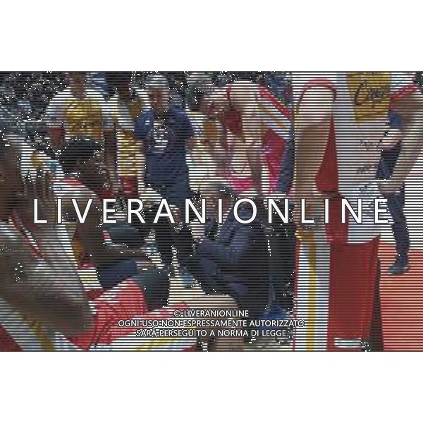 Campionato di Basket Serie A 2019/2020 Bologna, Italia 12/01/2020 Fortitudo Bologna vs Carpegna Prosciutto Basket Pesaro Nella foto: Giancarlo Sacco, allenatore Carpegna Prosciutto Basket Pesaro durante un time-out © LM/Michele Nucci/ AGENZIA ALDO LIVERANI SAS