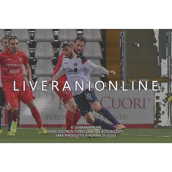 Campionato di Calcio Serie C - Lega Pro 2019/2020 Trieste, Italia 11/01/2020 Triestina vs Sanbenedettese Nella foto: Emilio Volpicelli della Sambenedettese contrastato da Federico Maracchi della Triestina © LM/Franco DeBernardi AGENZIA ALDO LIVERANI SAS