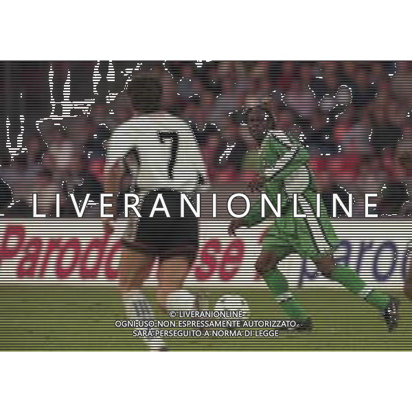 22-04-1998 COLONIA- AMICHEVOLE INTERNAZIONALE GERMANIA NIGERIA 1-0 NELLA FOTO TARIBO WEST AG ALDO LIVERANI SAS