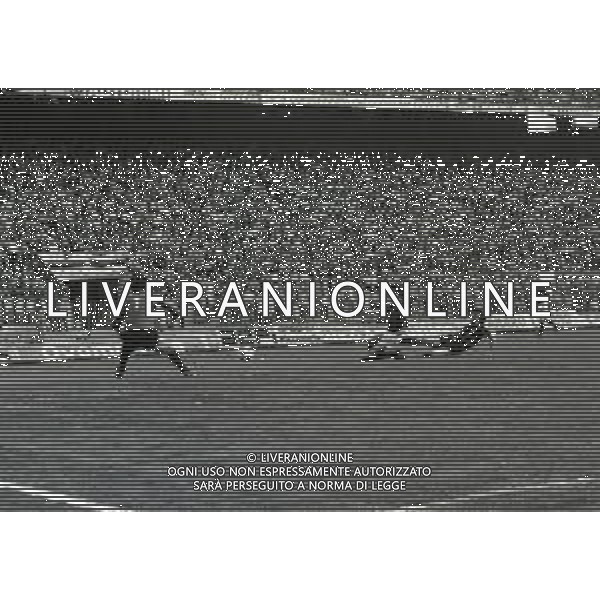 05-04-1981 MILANO CAMPIONATO DI CALCIO SERIE B MILAN ATALANTA 1-0 NELLA FOTO AZIONE DI GIOCO AG ALDO LIVERANI SAS