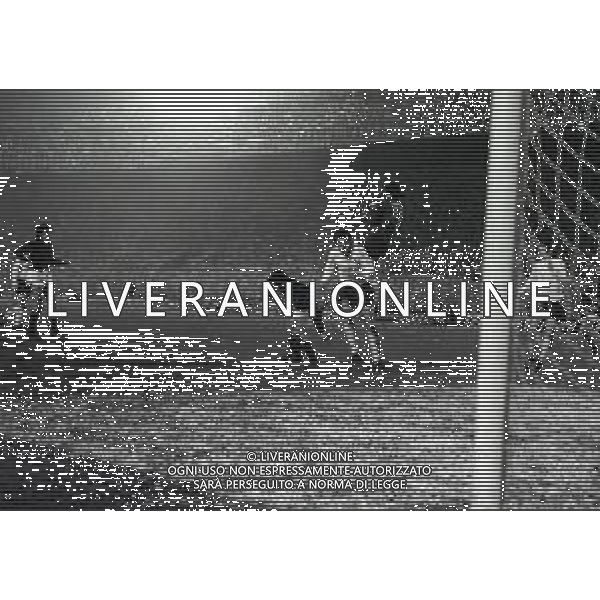 19-04-1972 MILANO COPPA UEFA MILAN TOTTENHAM 1-1 NELLA FOTO AZIONE DI GIOCO AG ALDO LIVERANI SAS