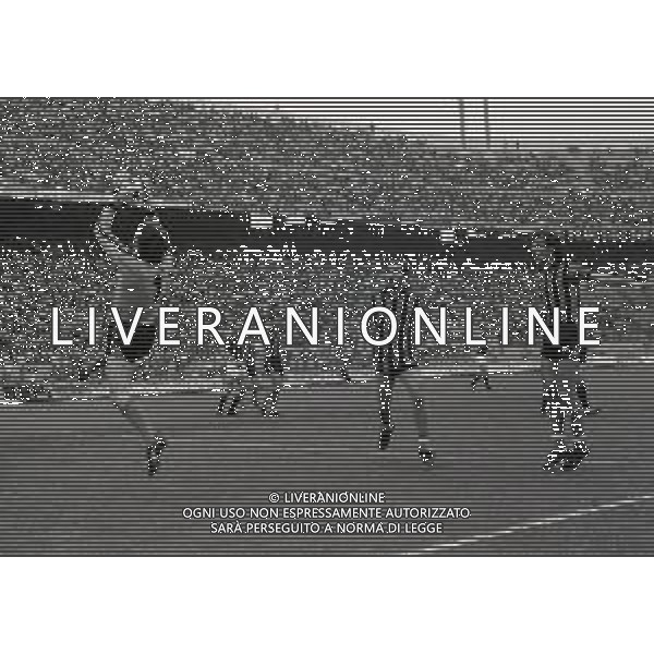 24-05-1981 MILANO CAMPIONATO DI CALCIO SERIE B MILAN PISA 0-1 NELLA FOTO PARATA ALESSANDRO MANNINI AG ALDO LIVERANI SAS