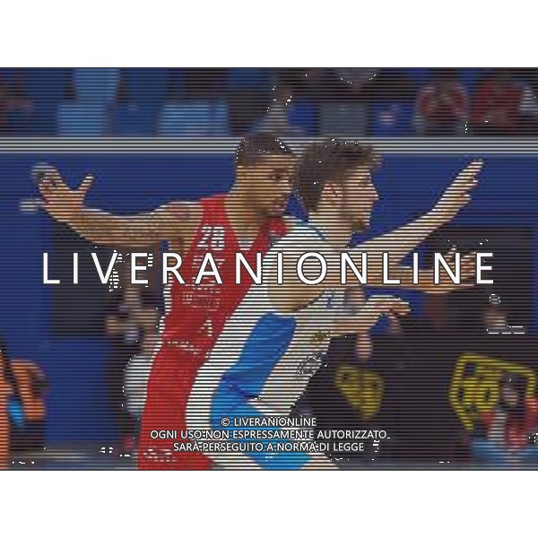 Campionato di Basket Serie A 2019/2020 Milano, Italia 12/01/2020 AX Armani Exchange Olimpia Milano-De Longhi Treviso Basket Nella foto: Uglietti della De Longhi Treviso Basket marcato stretto da Sykes della AX Armani Exchange Olimpia Milano FOTO SAVINO PAOLELLA-ALESSIO MARINI-AG ALDO LIVERANI SAS