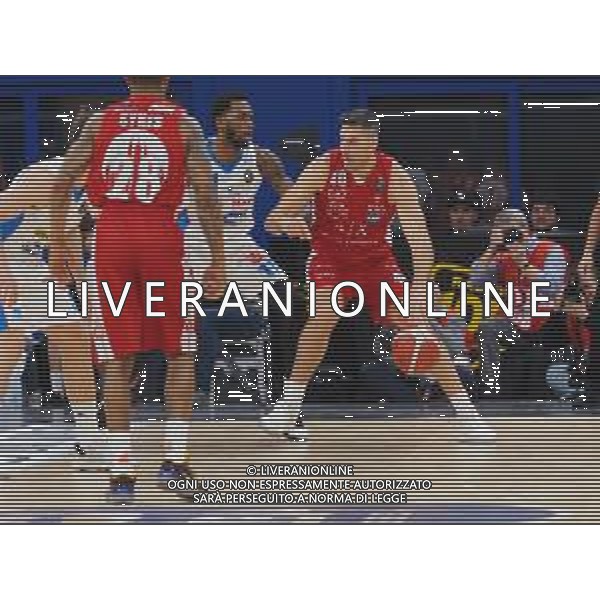 Campionato di Basket Serie A 2019/2020 Milano, Italia 12/01/2020 AX Armani Exchange Olimpia Milano-De Longhi Treviso Basket Nella foto: Luis Scola della AX Armani Exchange Olimpia Milano ostacolato da Jordan Parks della De Longhi Treviso Basket FOTO SAVINO PAOLELLA-ALESSIO MARINI-AG ALDO LIVERANI SAS