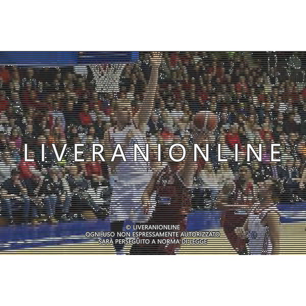 Campionato di Basket Serie A 2019/2020 Trieste, Italia 12/01/2020 Pallacanestro Trieste vs Umana Reyer Venezia Nella foto: Stefano Tonut (Umana Reyer Venezia) contrastato da Arturs Strautins (Allianz Pallacanestro Trieste) FOTO LUCA TEDESCHI-ALESSIO MARINI-AG ALDO LIVERANI SAS