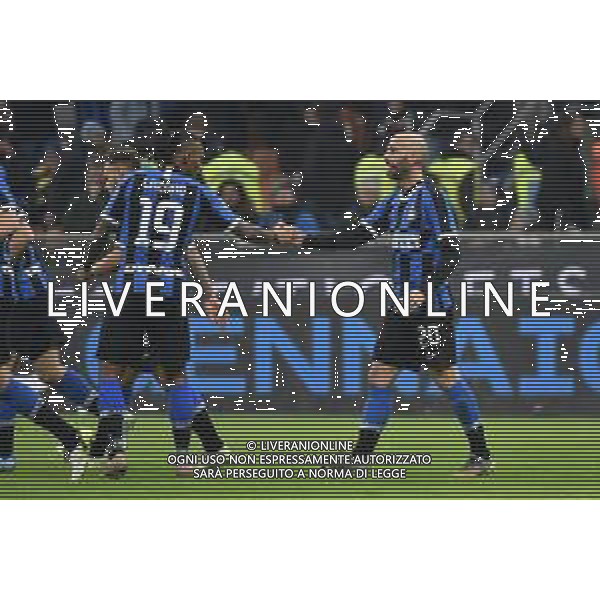 esultanza di Borja Valero dopo il gol del 2 a 0 Inter con Valentino Lazaro Inter vs Cagliari Coppa Italia - ottavi di finale Milano 14-01-2020 Stadio Giuseppe Meazza - San Siro foto Roberto Garavaglia - ag. Aldo Liverani sas/ AGENZIA ALDO LIVERANI SAS