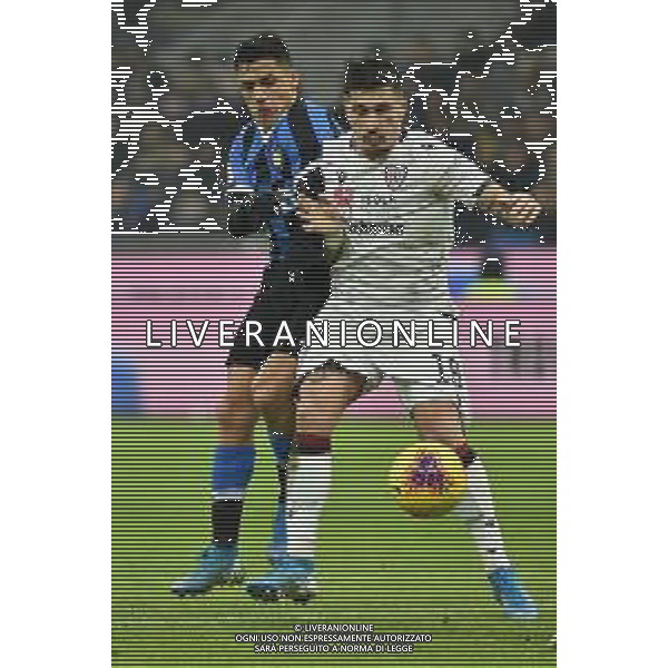 alexis Sanchez e fabio Pisacane Inter vs Cagliari Coppa Italia - ottavi di finale Milano 14-01-2020 Stadio Giuseppe Meazza - San Siro foto Roberto Garavaglia - ag. Aldo Liverani sas/ AGENZIA ALDO LIVERANI SAS