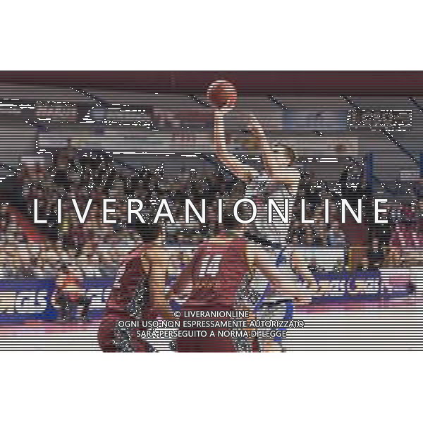 Basket EuroCup 2019/2020 Venezia, Italia 14/01/2020 Umana Reyer Venezia vs Germani Brescia Leonessa Nella foto: Il tiro di Ojars Silins (Germani Brescia Leonessa) ©LM/ Mattia Radoni/ AGENZIA ALDO LIVERANI SAS