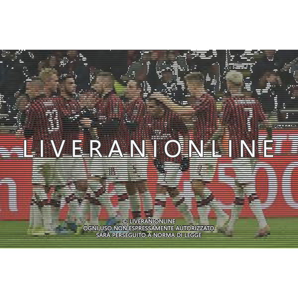 esultanza dopo il gol di Krzysztof Piatek del 1 a 0 Milan - abbraccio Milan vs Spal Coppa Italia - ottavi di finale Milano 15-01-2020 Stadio Giuseppe Meazza - San Siro foto Roberto Garavaglia - ag. Aldo Liverani sas/ AGENZIA ALDO LIVERANI SAS
