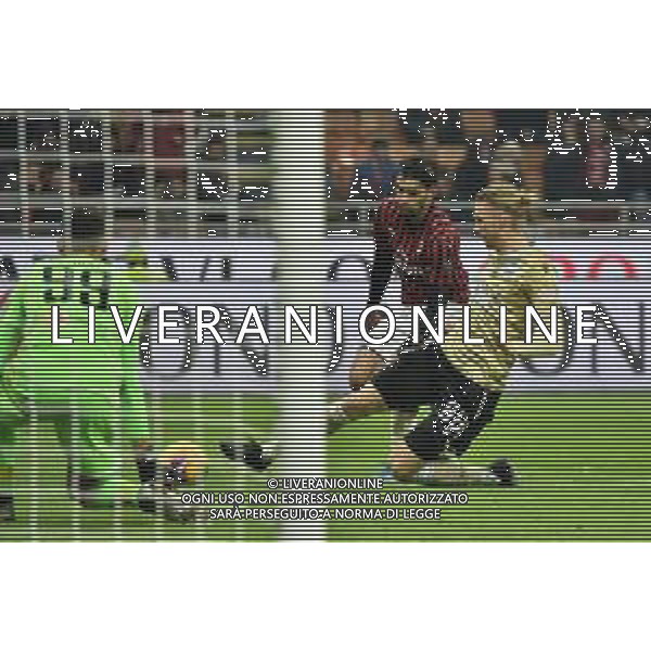 Bartosz Salamon chiude su Lucas Paqueta\'‚ ed evita il possibile 4 a 0 Milan Milan vs Spal Coppa Italia - ottavi di finale Milano 15-01-2020 Stadio Giuseppe Meazza - San Siro foto Roberto Garavaglia - ag. Aldo Liverani sas/ AGENZIA ALDO LIVERANI SAS