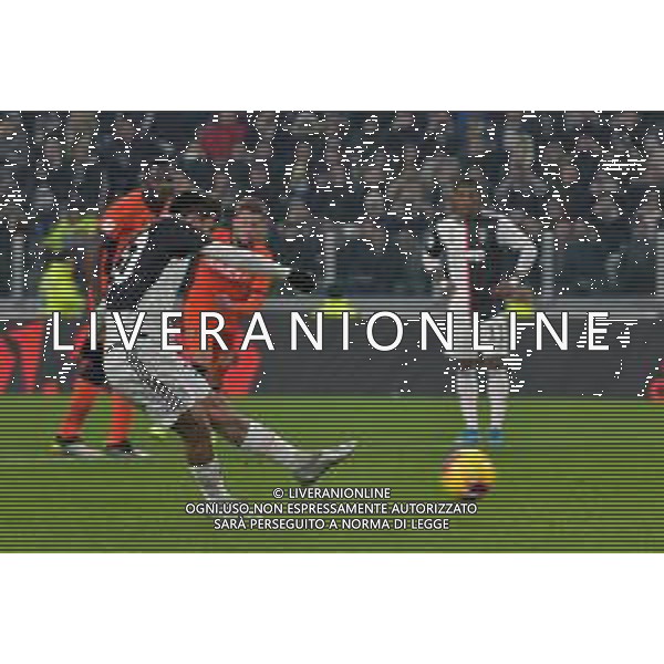 Torino 15.01.2020 Stadio Allianz Stadium ©Alessandro Falzone/Agenzia Aldo Liverani 15.01.2020 Ottavi di Coppa Italia Juventus vs Udinese 2019-20120 Nella foto : Gol su rigore di Paulo Dybala ©AGENZIA ALDO LIVERANI SAS
