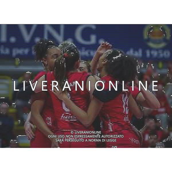 Campionato di Volley Serie A1 Femminile 2019/2020 Busto Arsizio, Italia 15/01/2020 Unet E-Work Busto Arsizio-Il Bisonte Firenze Nella foto: UYBA Unet E-Work Busto Arsizio team ©LM/Fabrizio Carabelli / AGENZIA ALDO LIVERANI SAS
