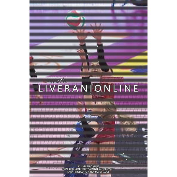 Campionato di Volley Serie A1 Femminile 2019/2020 Busto Arsizio, Italia 15/01/2020 Unet E-Work Busto Arsizio vs Il Bisonte Firenze Nella foto: muro di Britt Herbots UYBA - Unet E-Work Busto Arsizio ©LM/Elisa Calabrese / AGENZIA ALDO LIVERANI SAS