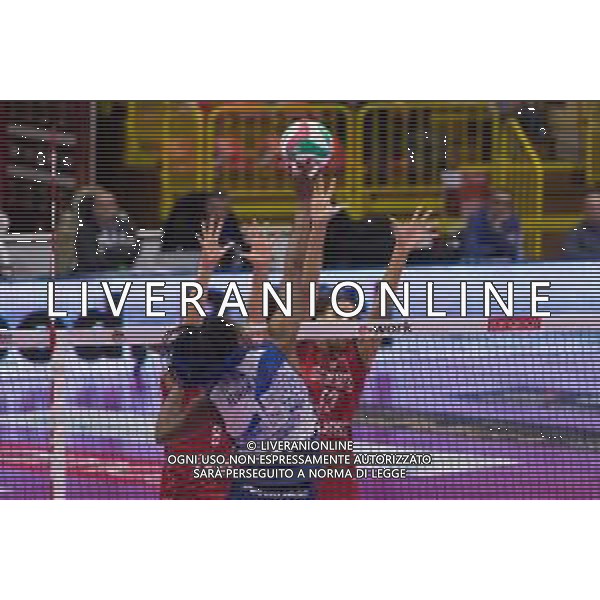 Campionato di Volley Serie A1 Femminile 2019/2020 Busto Arsizio, Italia 15/01/2020 Unet E-Work Busto Arsizio vs Il Bisonte Firenze Nella foto: muro di Sara Bonifacio UYBA - Unet E-Work Busto Arsizio ©LM/Elisa Calabrese / AGENZIA ALDO LIVERANI SAS