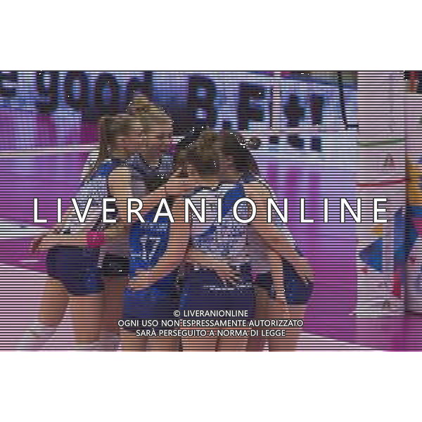 Campionato di Volley Serie A1 Femminile 2019/2020 Busto Arsizio, Italia 15/01/2020 Unet E-Work Busto Arsizio vs Il Bisonte Firenze Nella foto: esultanza (Il Bisonte Firenze) ©LM/Elisa Calabrese / AGENZIA ALDO LIVERANI SAS