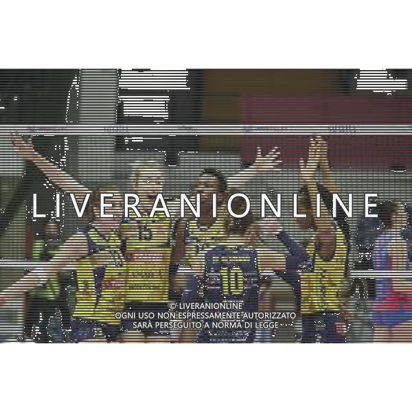 Campionato di Volley Serie A1 Femminile 2019/2020 Monza, Italia 15/01/2020 Saugella Monza vs Imoco Volley Conegliano Nella foto: Saugella monza - Imoco volley conegliano esultanza immolo volley ©LM Mattia Martegani / AGENZIA ALDO LIVERANI SAS