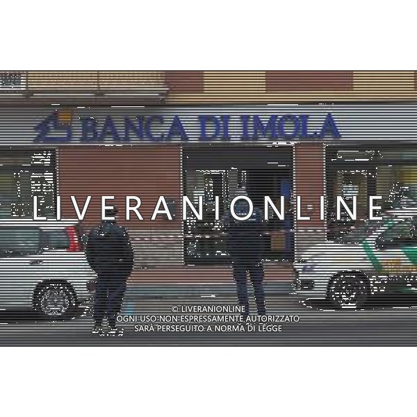 IMOLA 16 01 2020 BANCA DI IMOLA VIALE ZAPPI SALTA IN ARIA UN BANCOMAT RILIEVI PER CARABINIERI SEZ.INVESTIGAZIONI SCIENTIFICHE FOTO GIANNI SANNA-AG ALDO LIVERANI SAS