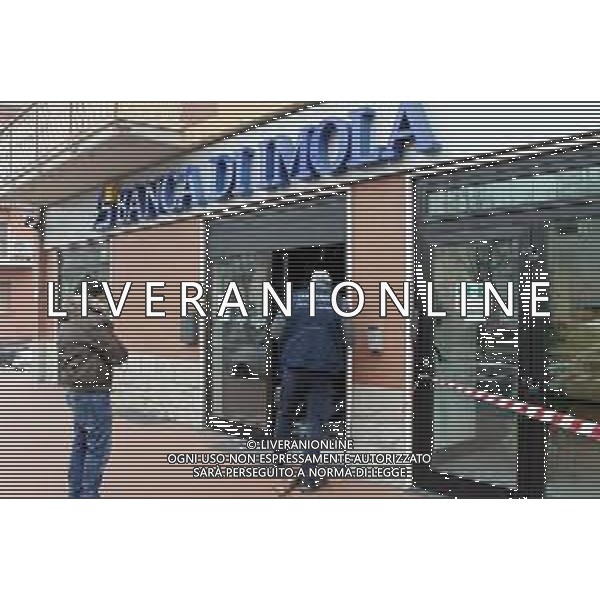 IMOLA 16 01 2020 BANCA DI IMOLA VIALE ZAPPI SALTA IN ARIA UN BANCOMAT RILIEVI PER CARABINIERI SEZ.INVESTIGAZIONI SCIENTIFICHE FOTO GIANNI SANNA-AG ALDO LIVERANI SAS