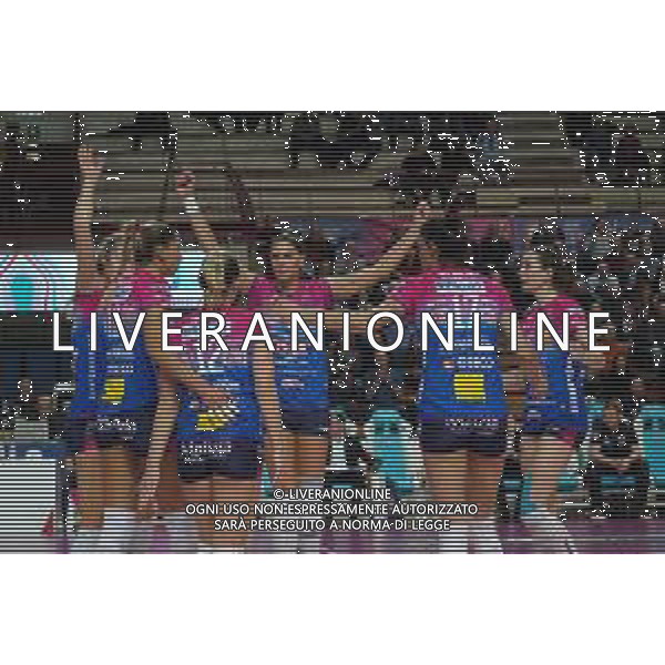 Campionato di Volley Serie A1 Femminile 2019/2020 Novara, Italia 15/01/2020 Igor Gorgonzola Novara-Bosca S.Bernardo Cuneo Nella foto: Esultanza di Jovana Brakocevic, 2 (Igor Gorgonzola Novara) e compagne FOTO SALVO BARBAGALLO-ALESSIO MARINI-AG ALDO LIVERANI SAS