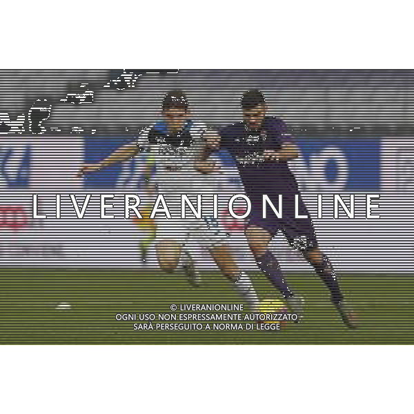 FIORENTINA - ATALANTA Ottavi di Finale di Coppa Italia 15/01/2020 nella foto: Patrick Cutrone (acf Fiorentina) e Marten De Roon ©Claudio Zamagni/Agenzia Aldo Liverani Patrick Cutrone (acf Fiorentina) during during the Italian Cup match between AFC Fiorentina and Atalanta 1907 at Artemio Franchi Stadium, in Florence, Italy on 15 January 2020 photo credit by Claudio Zamagni/Aldo Liverani Photo Agency/ AGENZIA ALDO LIVERANI SAS