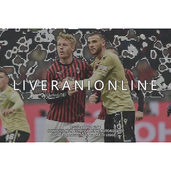 Simon Kjaer (Milan) SX Francesco Vicari (Spal) DX Milan vs Spal Coppa Italia - ottavi di finale Milano 15-01-2020 Stadio Giuseppe Meazza - San Siro foto Roberto Garavaglia - ag. Aldo Liverani sas/ AGENZIA ALDO LIVERANI SAS