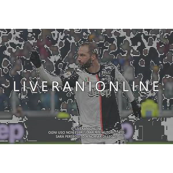 Torino 15.01.2020 Stadio Allianz Stadium ©Alessandro Falzone/Agenzia Aldo Liverani 15.01.2020 Ottavi di Coppa Italia Juventus vs Udinese 2019-20120 Nella foto : ESULTANZA GOL DI GONZALO HIGUAIN ©/ AGENZIA ALDO LIVERANI SAS