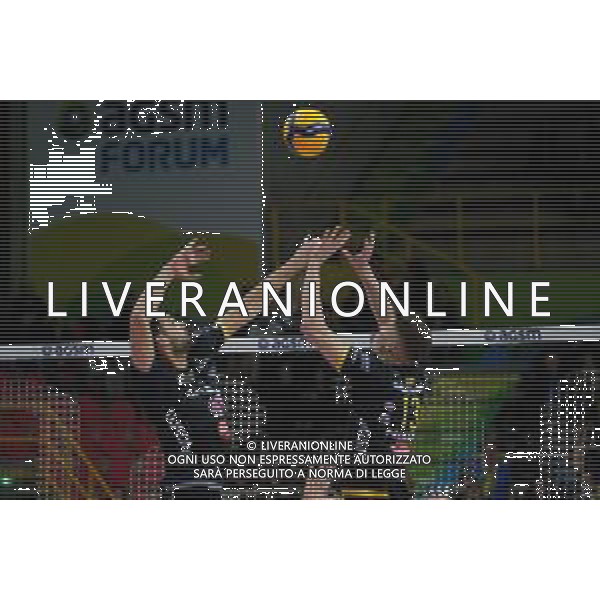 Campionato di Volley Superlega Serie A 2019/2020 Verona, Italia 16/01/2020 Calzedonia Verona - Sir Safety Perugia Nella foto: Primpo tempo di Luca Spirito (13) Calzedonia Verona per Sebastian Sole (11) Calzedonia Verona ©LM/Roberto Tommasini / AGENZIA ALDO LIVERANI SAS