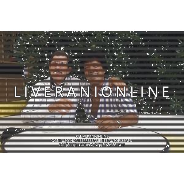 RETROSPETTIVA FRANCESCO INGRASSIA ATTORE NELLA FOTO FRANCESCO INGRASSIA CON FRANCO FRANCHI NELL\'ANNO 1984 AG ALDO LIVERANI SAS