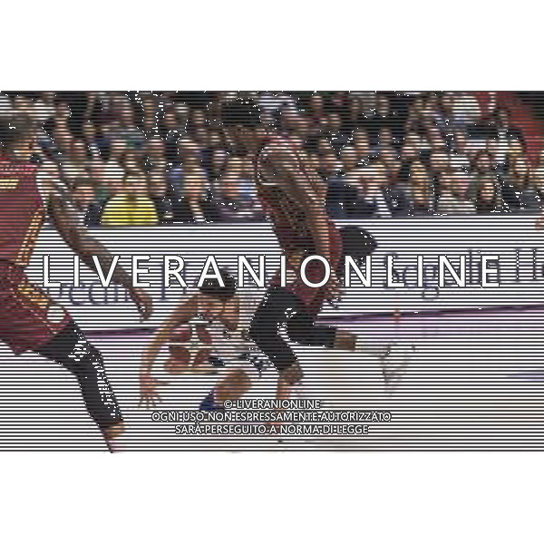 Campionato di Basket Serie A 2019/2020 Venezia, Italia 18/01/2020 Umana Reyer Venezia-Fortitudo Bologna Nella foto: Matteo Fantinelli (Pompea Fortitudo Bologna) in azione con Julyan Stone (Umana Reyer Venezia) FOTO MATTIA RADONI-ALESSIO MARINI-AG ALDO LIVERANI SAS