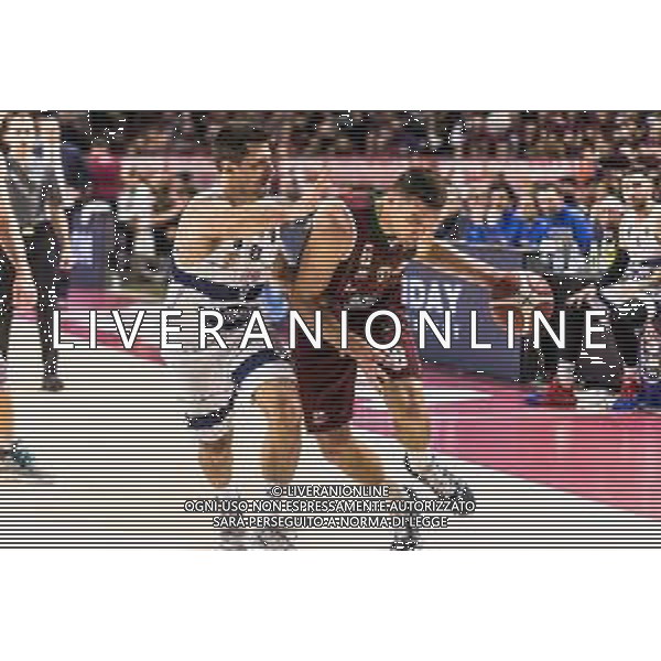 Campionato di Basket Serie A 2019/2020 Venezia, Italia 18/01/2020 Umana Reyer Venezia-Fortitudo Bologna Nella foto: Michael Bramos (Umana Reyer Venezia) in azione con Daniele Cinciarini (Pompea Fortitudo Bologna) FOTO MATTIA RADONI-ALESSIO MARINI-AG ALDO LIVERANI SAS
