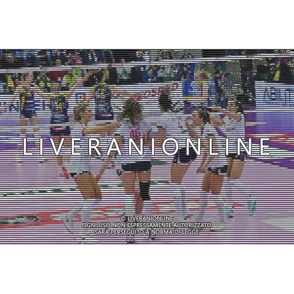 Campionato di Volley Serie A1 Femminile 2019/2020 Treviso, Italia 19/01/2020 Imoco Volley Conegliano vs Lardini Filottrano Nella foto: Esultanza di Lardini Filottrano alla vittoria del secondo set foto flaviopavanello-alessio marini-ag aldo liverani sas