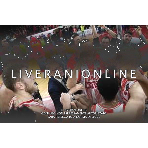 Campionato di Basket Serie A 2019/2020 Varese, Italia 19/01/2020 Openjobmetis Varese vs Pallacanestro Trieste Nella foto: Openjobmetis Varese festeggiamenti squadra foto francesco scaccianoce-alessio marini-ag aldo liverani sas