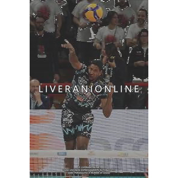 Campionato di Volley Superlega Serie A 2019/2020 Perugia, Italia 19/01/2020 Sir Safety Conad Perugia vs Vero Volley Monza Nella foto: wilfredo leon venero (n.9 schiacciatore sir safety conad perugia) alla battuta FOTO LORIS CERQUIGLINI-ALESSIO MARINI-AG ALDO LIVERANI SAS