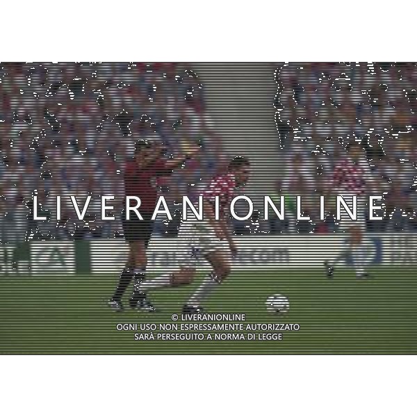 RETROSPETTIVA ZVONIMIR BOBAN CALCIATORE NELLA FOTO VLAOVIC GORAN CON LA MAGLIA DELLA NAZIONALE DELLA CROAZIA AI MONDIALI DI CALCIO FRANCIA 1998 AG ALDO LIVERANI SAS 
